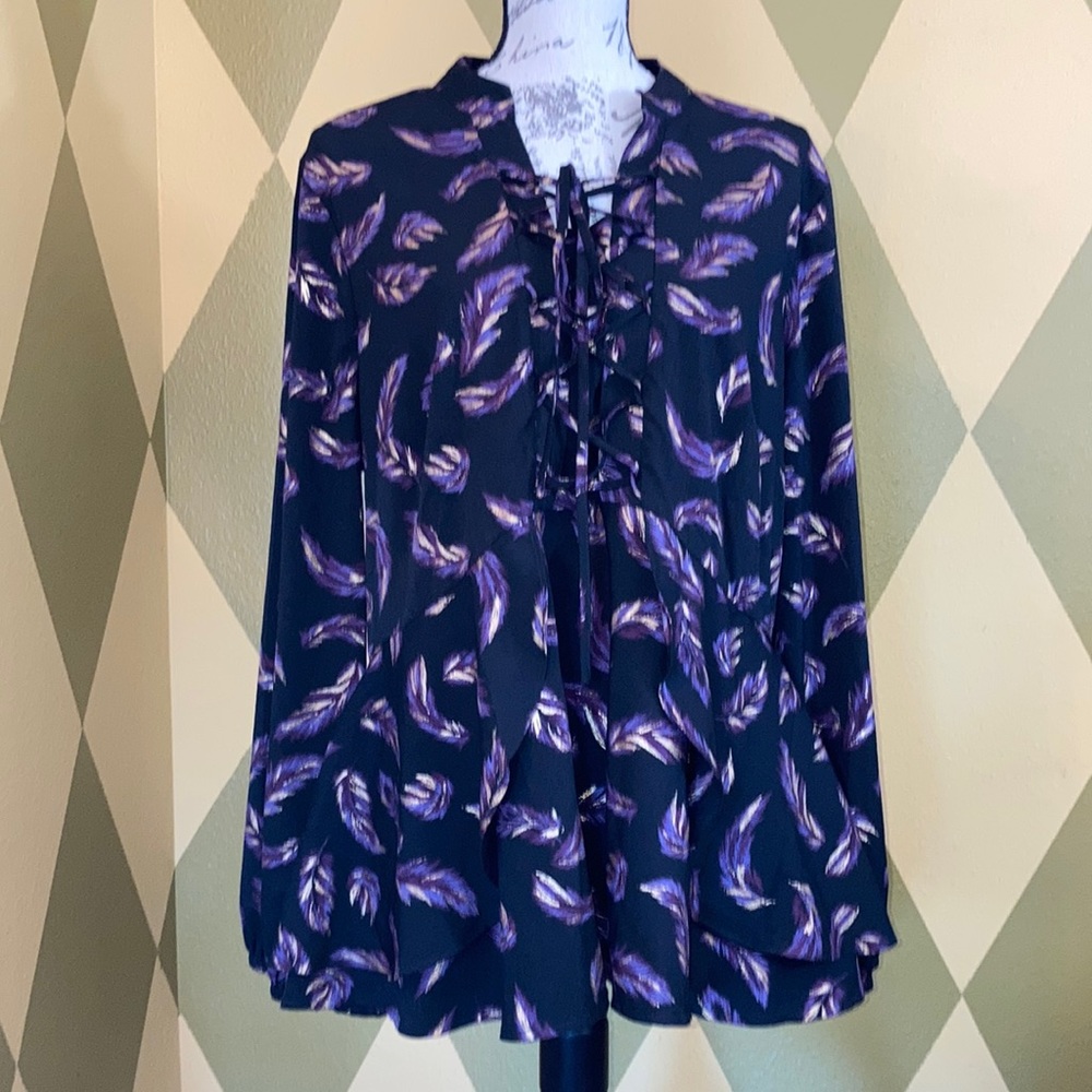 Lane Bryant sz 16 Peplum Lace-up Long Sleeved Feather Patterned Blouse